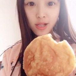 露露喜欢吃瓜,探寻瓜果中的美味世界