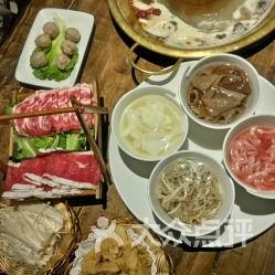 老成老火锅吃瓜,吃瓜群众的美食盛宴