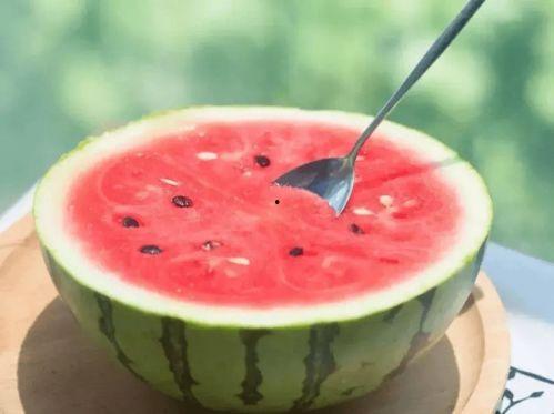 分享领现金吃瓜,揭秘分享领现金新潮流