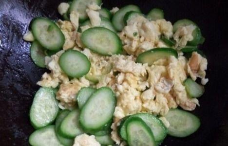 金赖瓜怎么吃视频,跟随视频学做家常佳肴