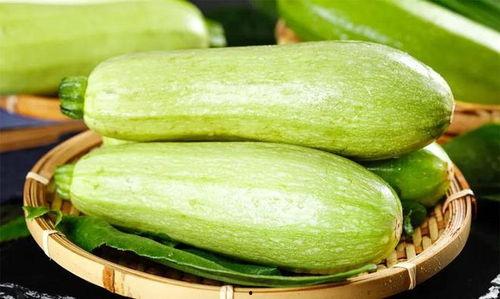 天热吃瓜降温,吃瓜降温，清凉一夏