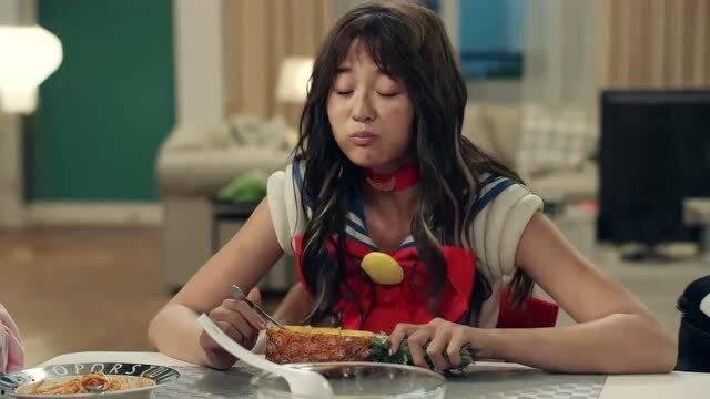 众人吃瓜王老师,王老师成焦点，揭秘娱乐圈幕后故事