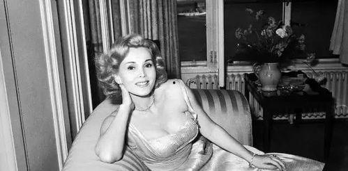 吃瓜母女视频,温馨日常引发网友热议