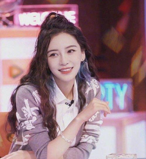 楚楚吃瓜日记,揭秘娱乐圈幕后故事