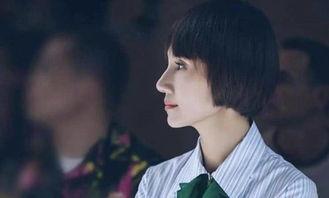 袁泉封神吃瓜图片,吃瓜图引发网友热议，女神魅力不减当年