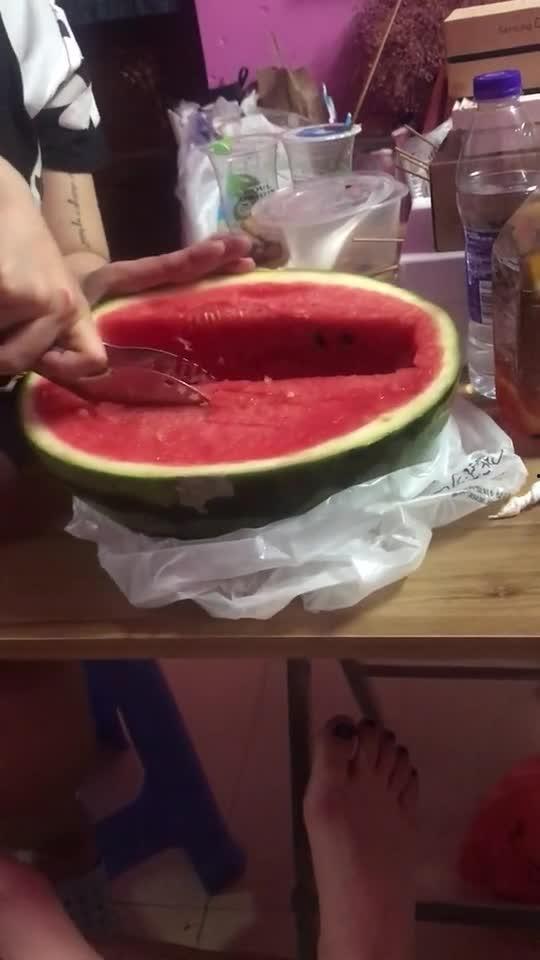 吃瓜寝室拍的视频